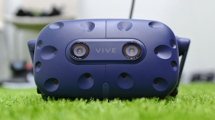 I played football in VR using Vive's new trackers and it was a beautiful thing