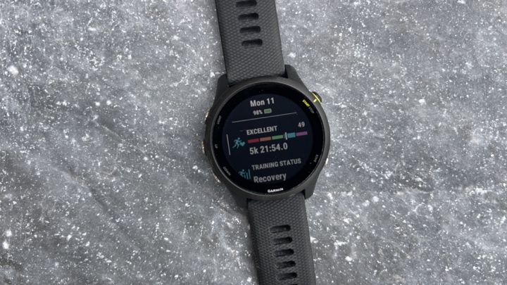 7223 wearable tech news garmin forerunner 255 v forerunner 245 which running watch is best image3 clltinxuju.jpg