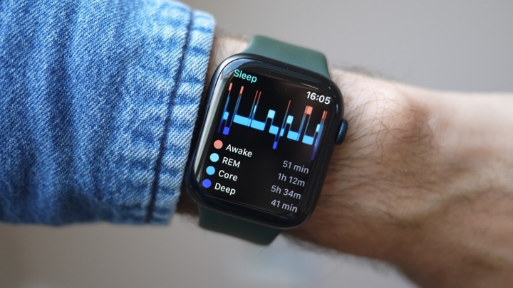 7234 wearable tech news apple watch ultra vs apple watch series 8 analyzing all the key differences image4 blzoq1ydbn.jpg