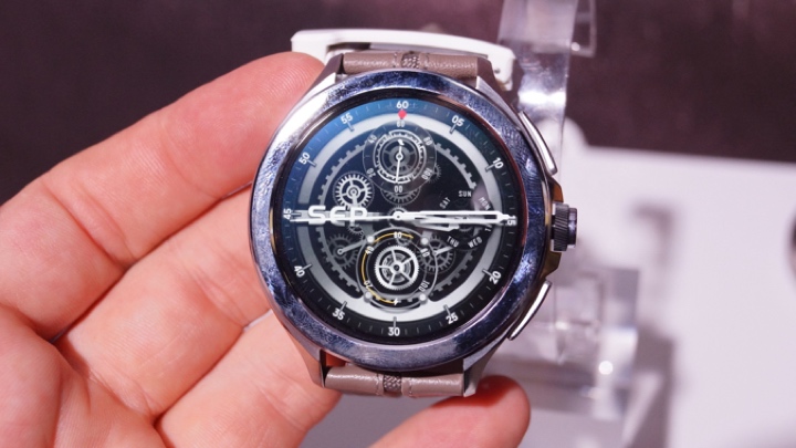 Xiaomi Watch 2 Pro vs. Samsung Galaxy Watch 6 photo 3