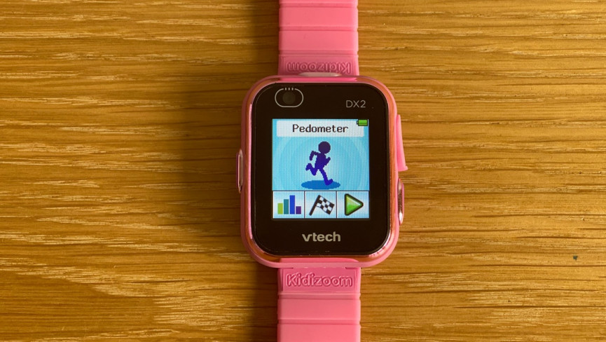 ​VTech Kidizoom DX2 review: fun but too bulky for kids
