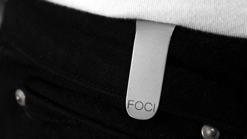 Living with Foci: We learn to kill distractions with this clip-on wearable