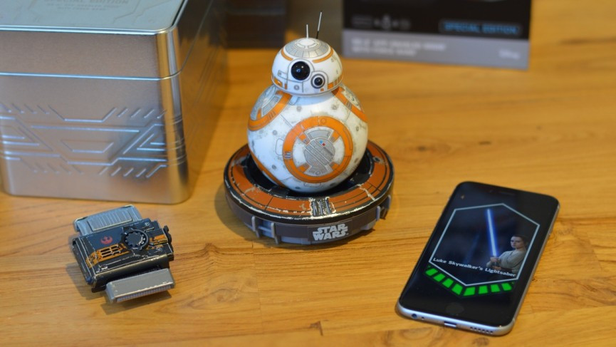 How to use the Force Band with BB-8
