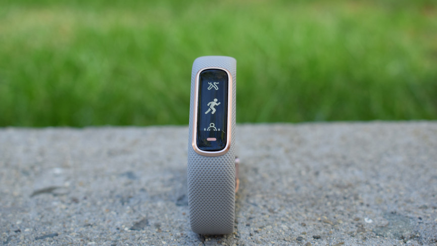 Garmin Vivosmart 4 review
