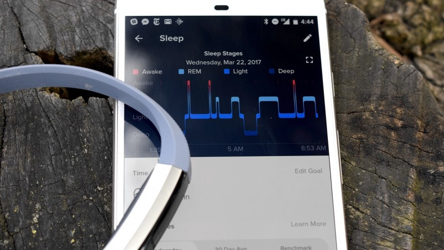 Fitbit Alta HR v Fitbit Alta