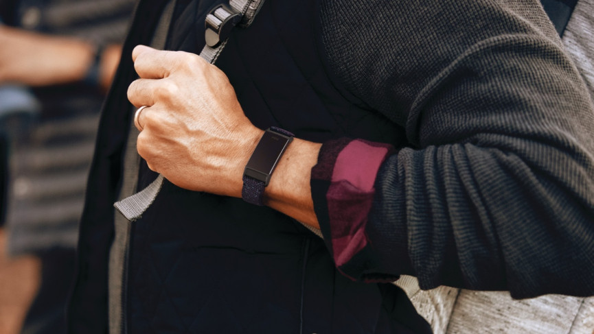 Fitbit Charge 5 v Fitbit Charge 4: The differences explained