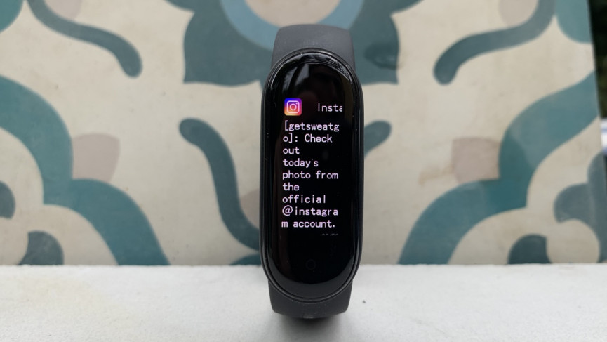 Xiaomi Mi Band 5 v Amazfit Band 5: There's only one winner