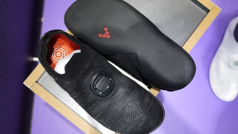 ​Sensoria teams up with Vivobarefoot for connected smart running shoe