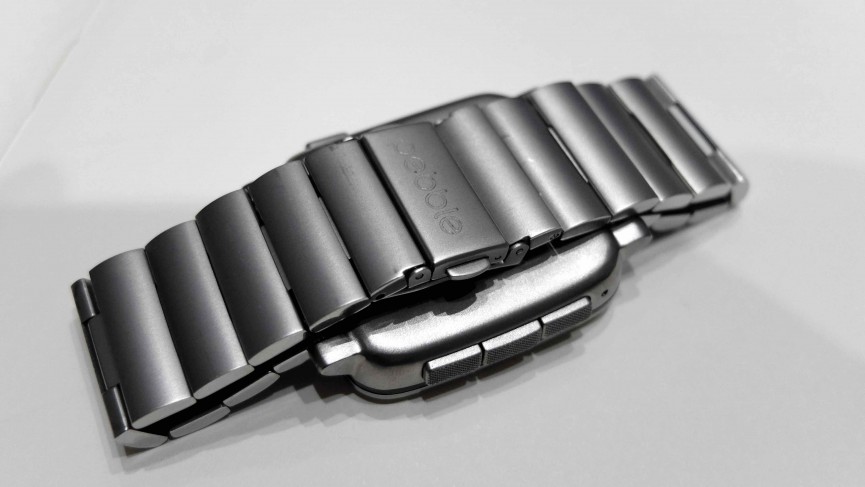 pebble-time-steel-review-strap-1425383423-QBoQ-column-width-inline