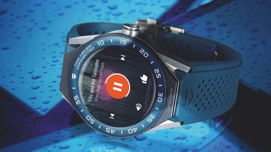 How to style your smartwatch with the Mens Spring/Summer 17 trends