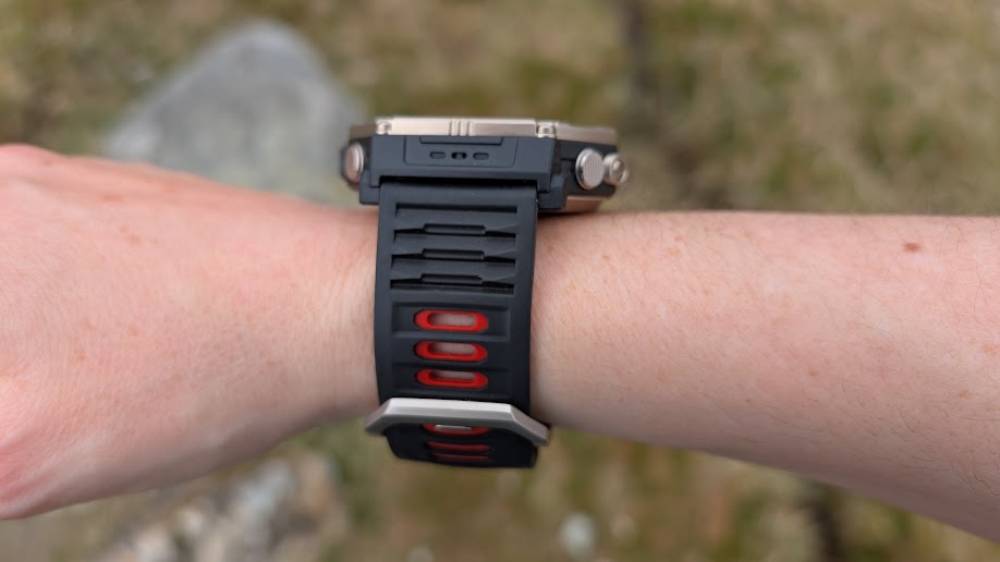 Amazfit T-Rex Ultra 2 band