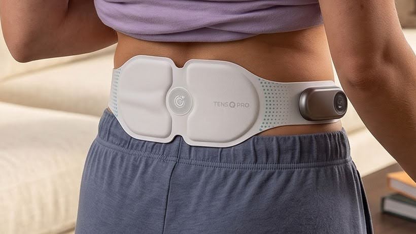 Wearing Oxiline TENS Q Pro