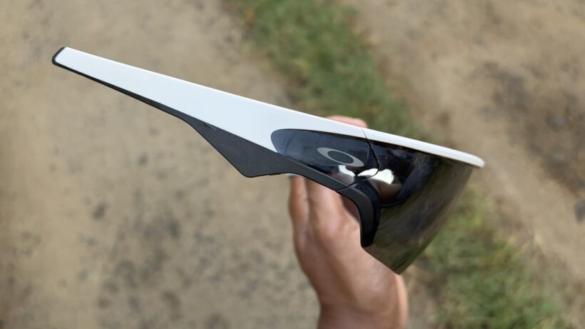 oakley meta vanguard side on