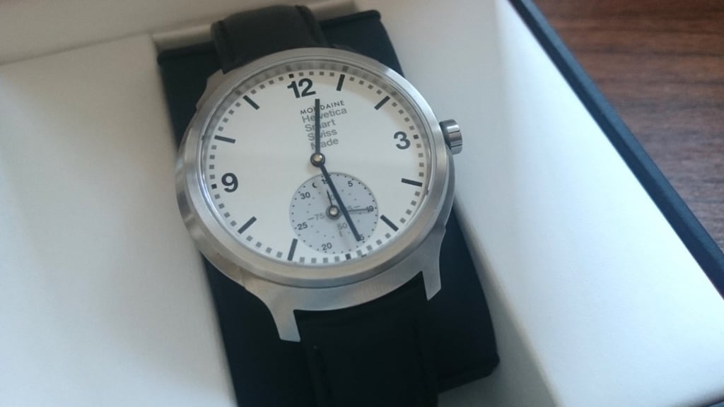 Mondaine Helvetica 1 Smart review