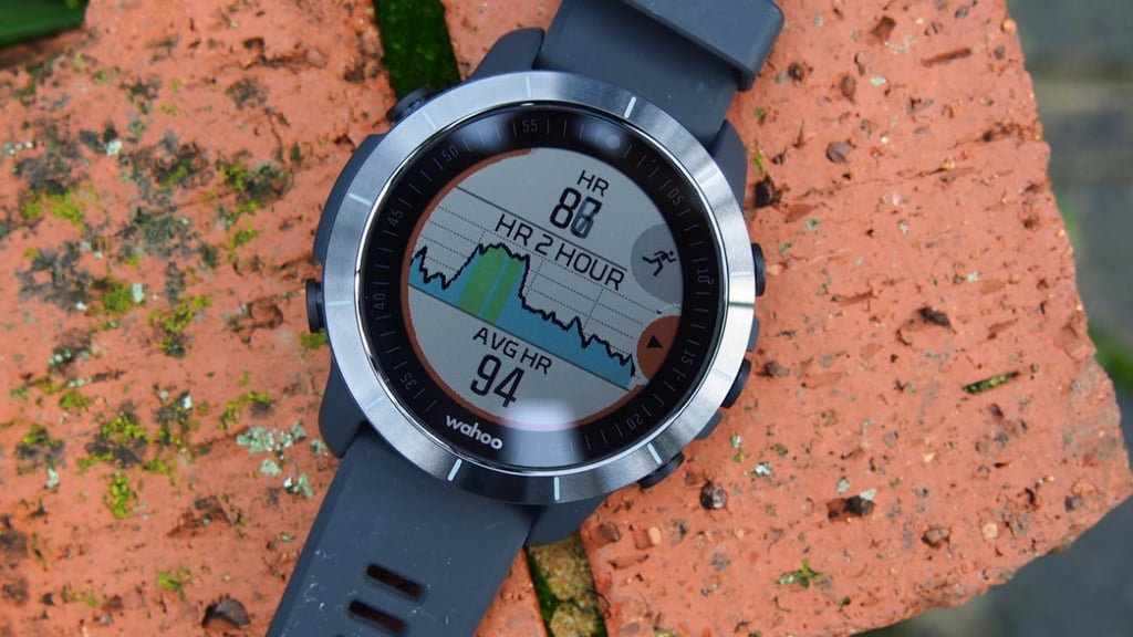 Wahoo Elemnt Rival review: Strong triathlon tracker