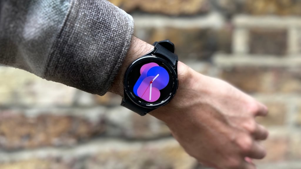 galaxy watch on wrist