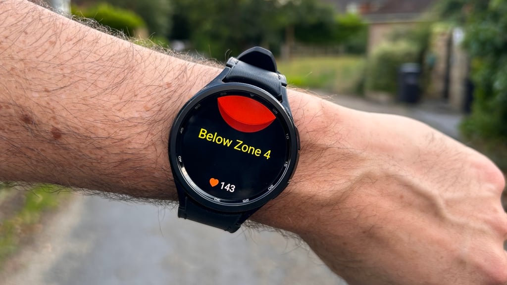 Samsung Galaxy Watch 6 Classic in black