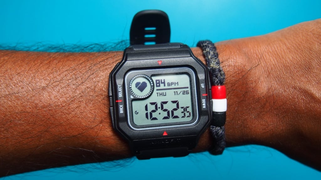 Amazfit Neo review: Delightfully retro, smart and cheap