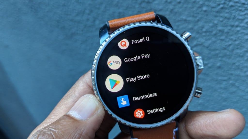 Fossil Q Explorist HR review