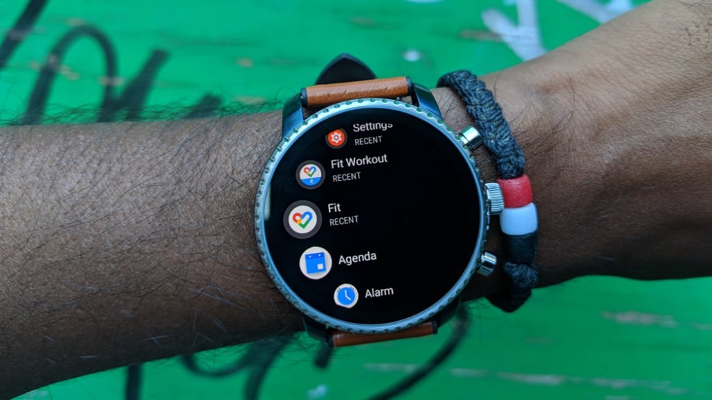 Fossil Q Explorist HR review