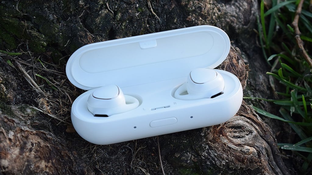 Samsung Gear IconX review