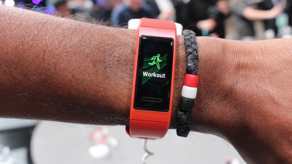 ANDROID - 未開封 HUAWEI nova 3 レッド + Fitness Armband Huawei Band 3 first look: A fitness tracker that packs a features