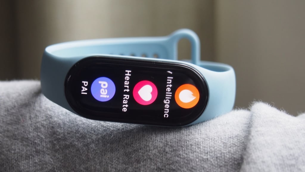 mi-band-7-heart-1657193285-uXYy-full-width-inline