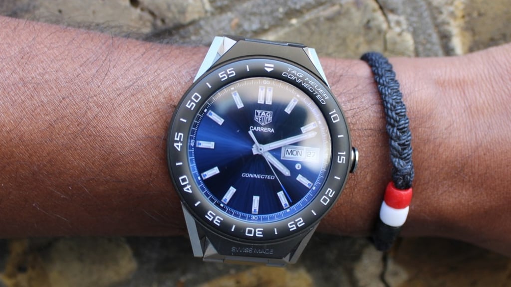 tag-heuer-connected-modular-45-lead-1490893582-ssdd-full-width-inline