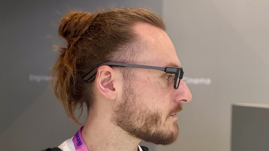 Xgimi MemoMind smart glasses