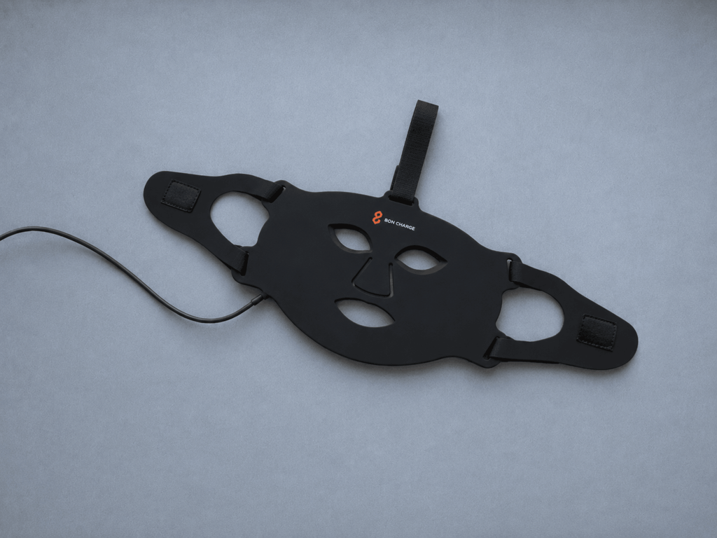 BON-CHARGE-Red-Light-Face-Mask