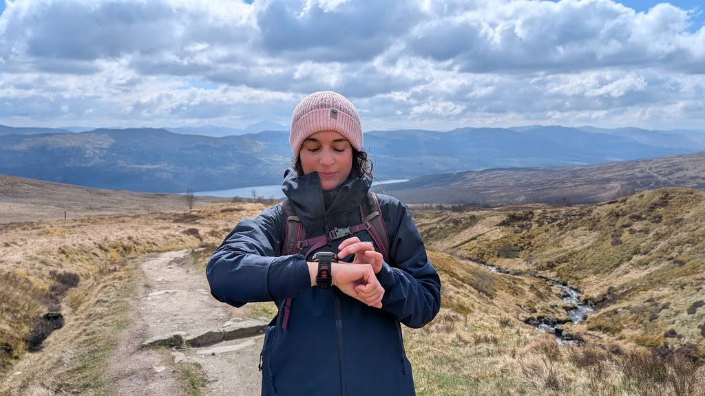 Julia Clarke testing Amazfit T-Rex Ultra 2