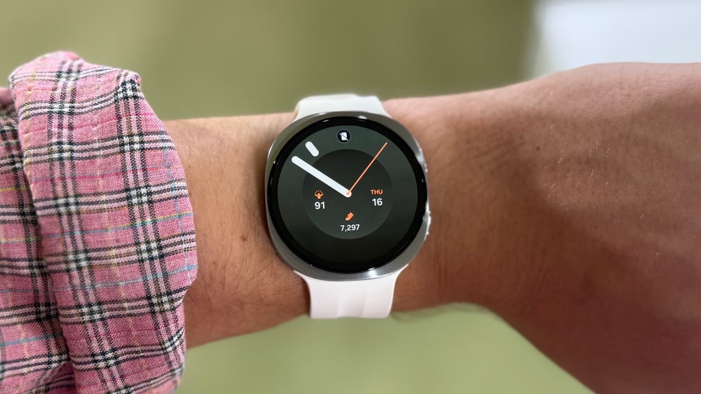 galaxy watch 9 on wrist