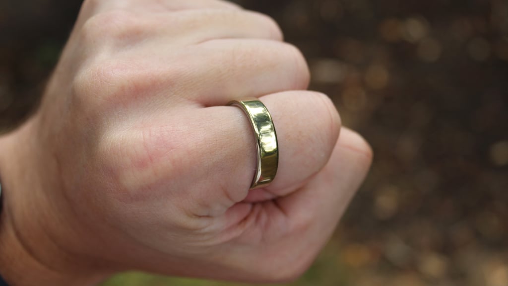 oura ring 5 fist