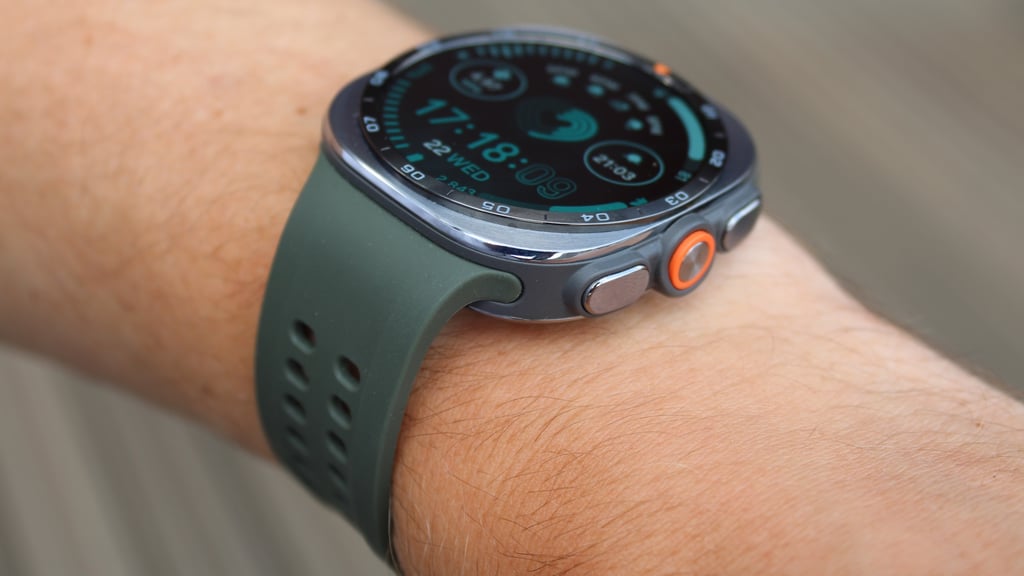 samsung galaxy watch ultra 2 close up watch face
