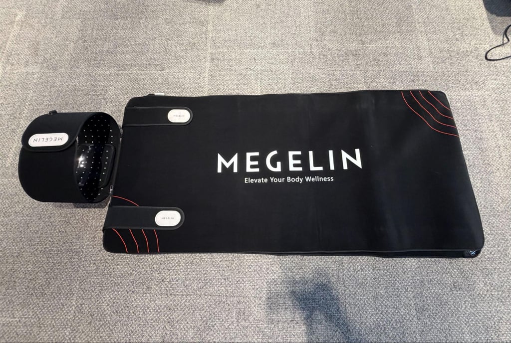 Full picture of Megelin red light therapy bag
