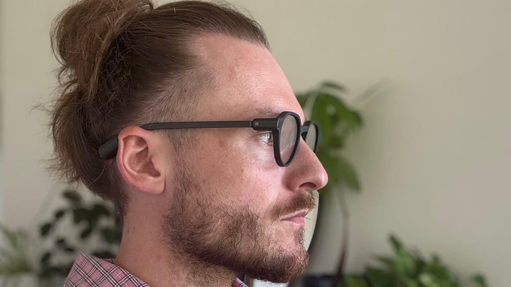 even realities g2 side profile