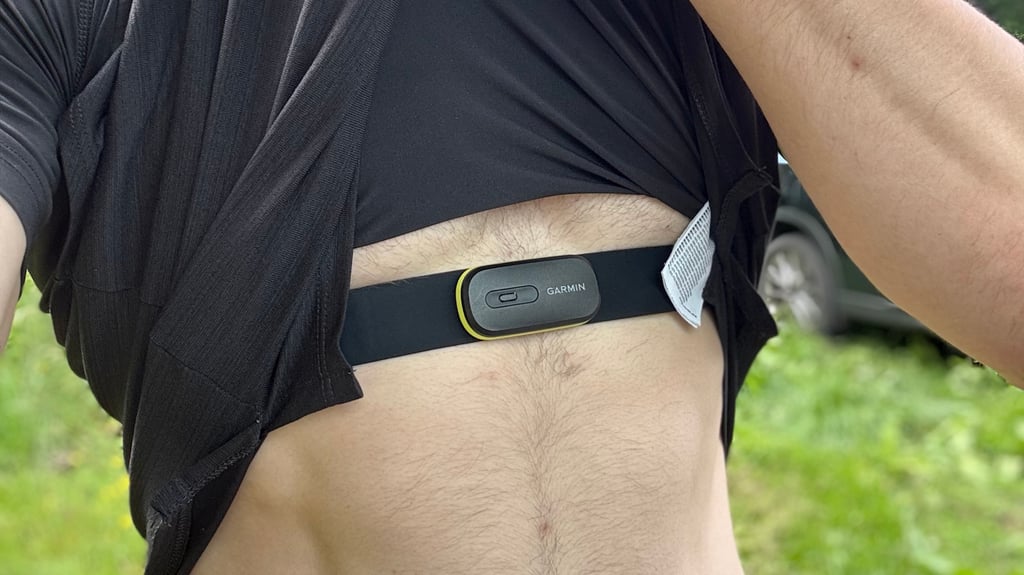 garmin hrm 600 chest strap on body