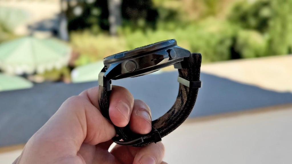 garmin marq gen 3 hands on side view