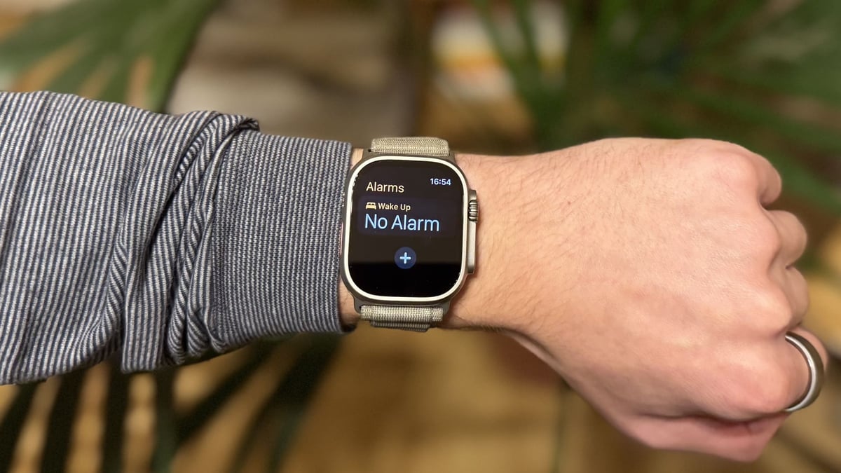 apple-watch-ultra-alarm