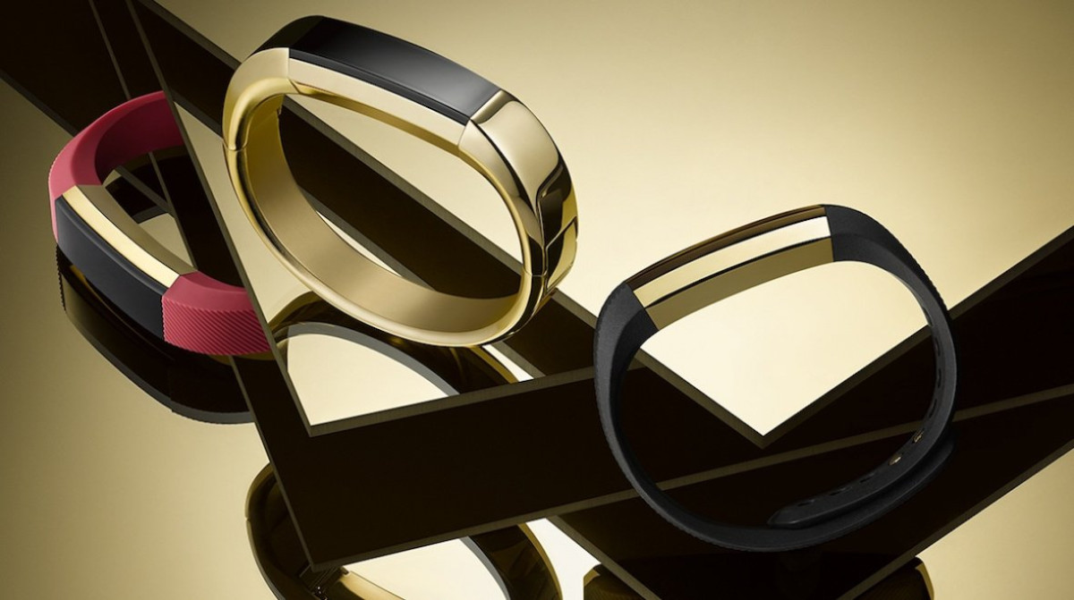 Fitbit is bestselling wearable brand, winning over Apple Watches