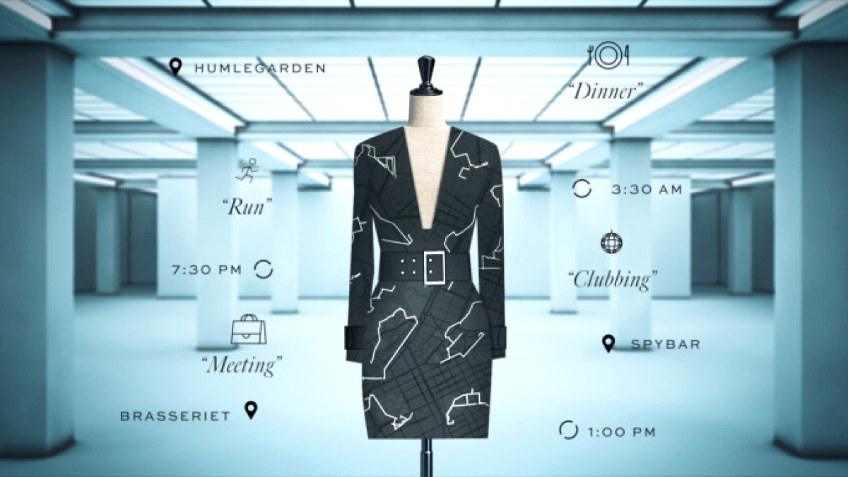 Wearable tech at NYFW 2017: Data dresses, LEDs, NFC and VR fashion shows