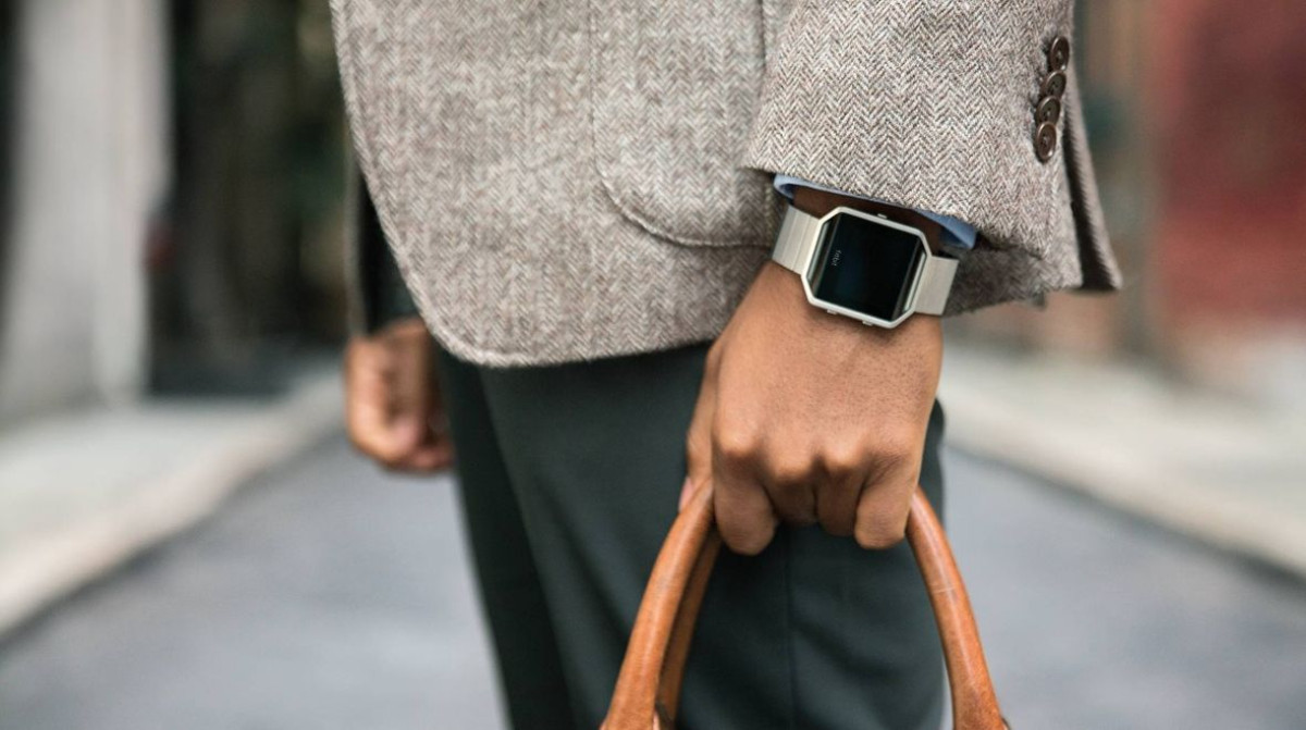 What we want to see from Fitbit's smartwatch apps