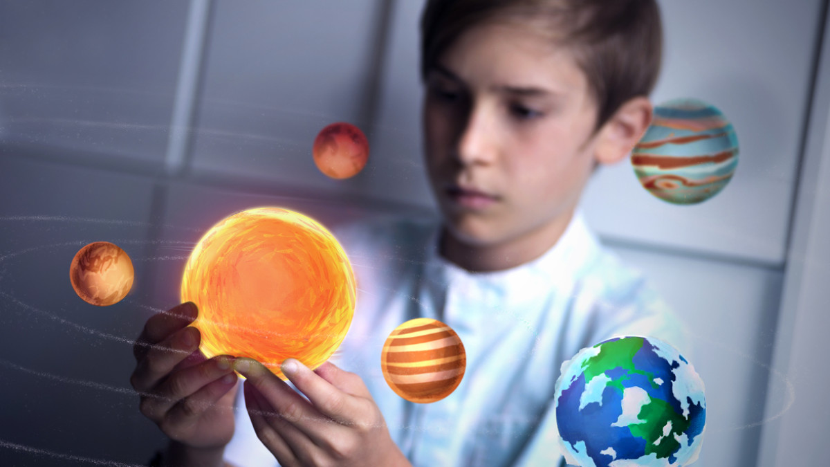 Merge thinks augmented reality is more fun when you can touch it