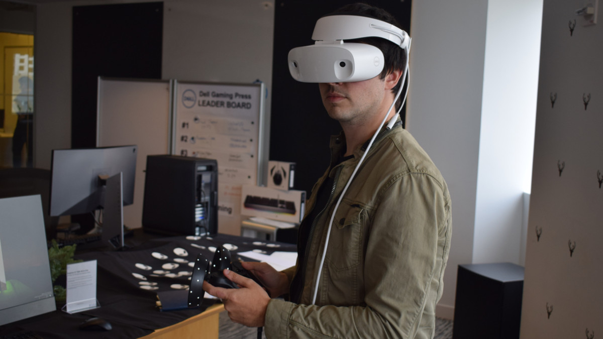 Dell's Mixed Reality Visor is the most comfortable VR headset I've