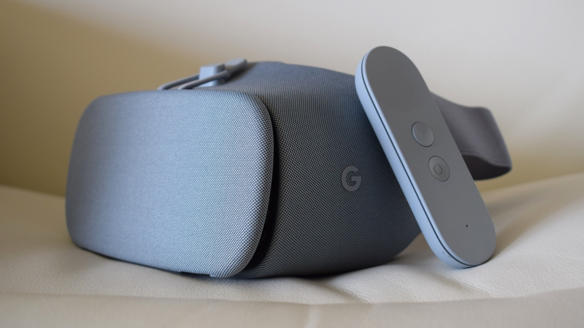 Google Daydream View (2017) review