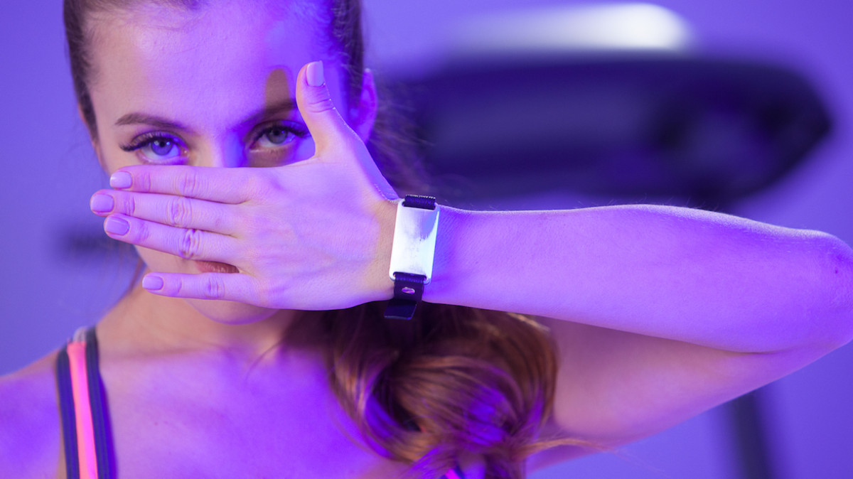 Aura Devices' new smart band will track your body composition and hydration level