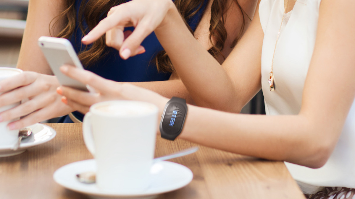 Healbe adds wellness platform and improved calorie counting to its GoBe 2