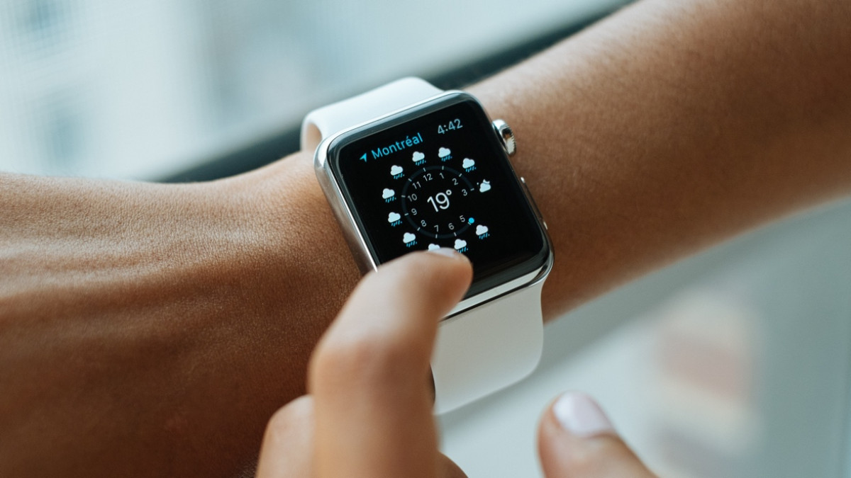 Apple’s wearable business is nearly the size of a Fortune 300 company, says Tim Cook