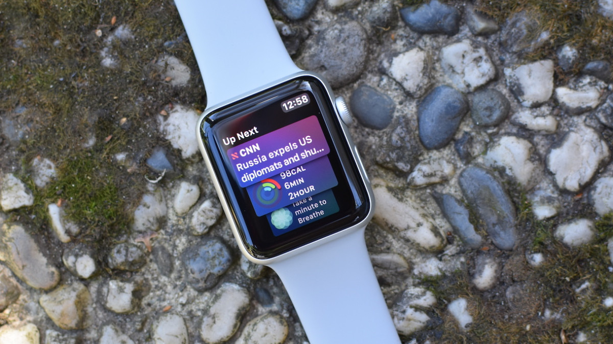 Apple Watch adding LTE shone a spotlight on smartwatches, says IDC