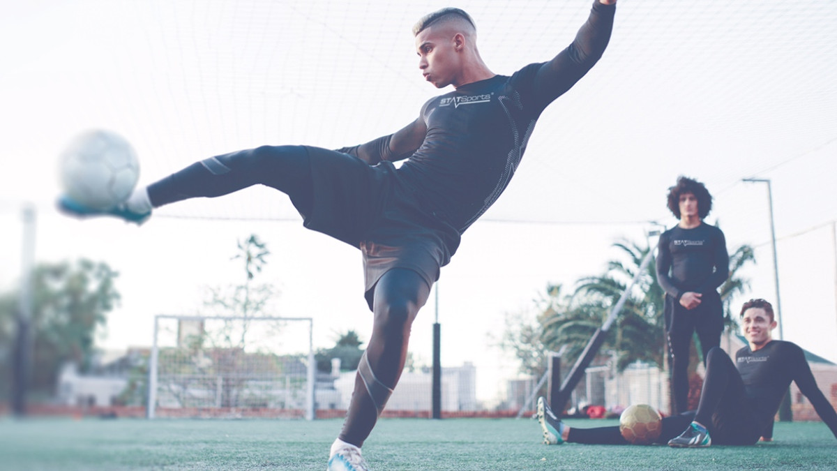 StatSports' Apex Athlete Series brings football stats to the masses